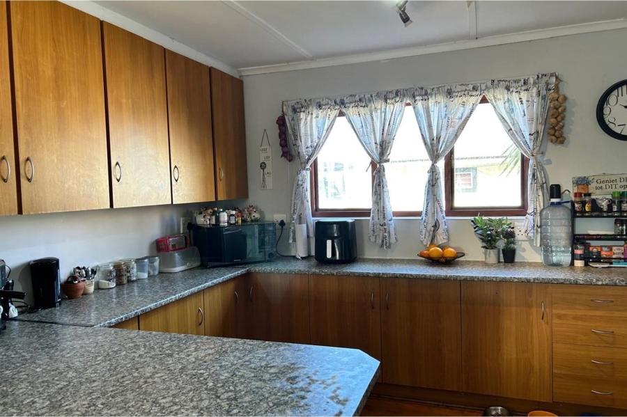 3 Bedroom Property for Sale in Sunrise On Sea Eastern Cape